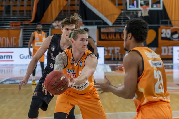 之间的配合 之间的配合