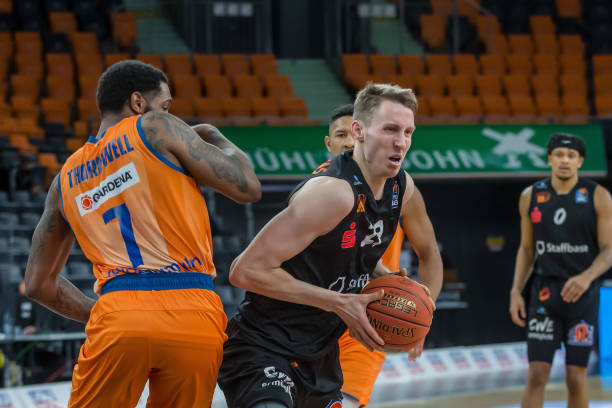 他的经验将 他的经验将