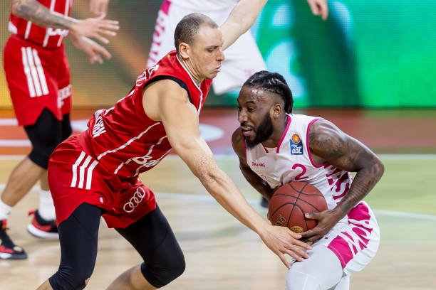 而马特乌斯 而马特乌斯